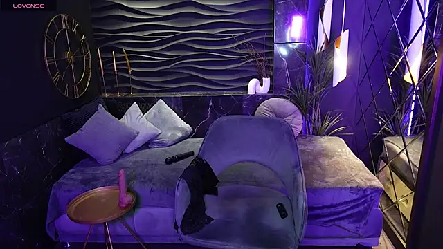 KylieMellow online show from 03-04-25, 08:35