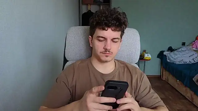 Remy Miles online show from 03-24-26, 05:45