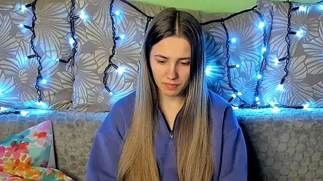 MaggieCake online show from 12-16-24, 12:59