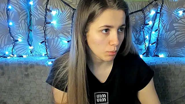 MaggieCake online show from 02-23-25, 08:49