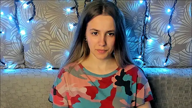 MaggieCake online show from 04-18-26, 12:36