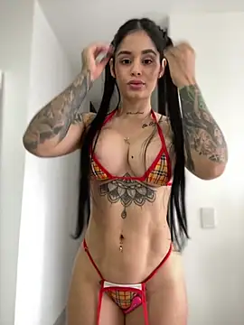 LaraHenao online show from 02-14-25, 12:36