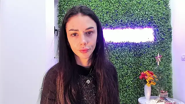 Snapshot of realhotfallingdevil chatting on 12-01-25, 05:56 realhotfallingdevil online show from 12-01-25, 05:56