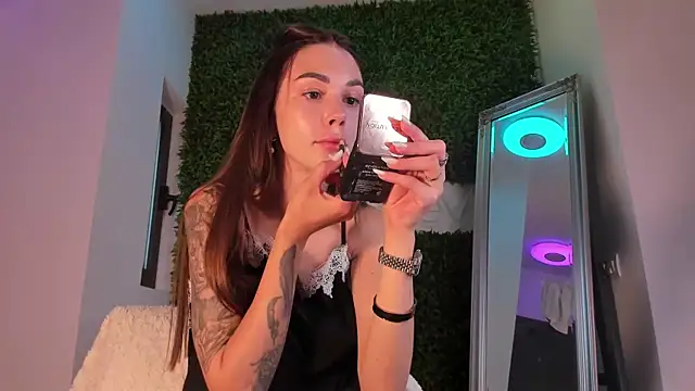 realhotfallingdevil online show from 06-21-26, 06:05