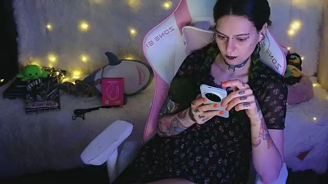 Ginger Stay online show from 04-09-26, 11:04