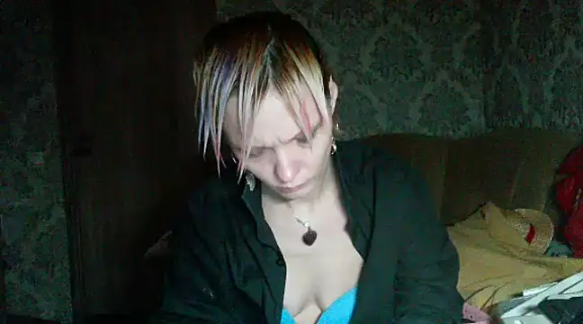 WildMissNiks online show from 12-10-24, 10:49