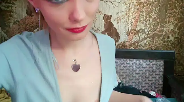 WildMissNiks online show from 02-18-25, 11:33