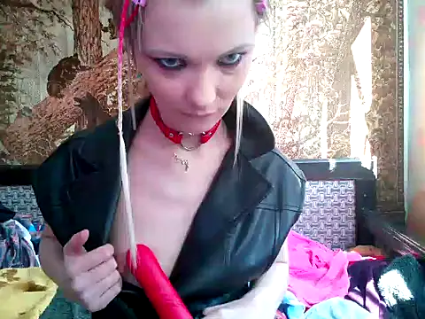 WildMissNiks online show from 02-24-25, 10:26