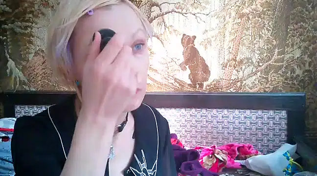 WildMissNiks online show from 03-17-25, 07:46