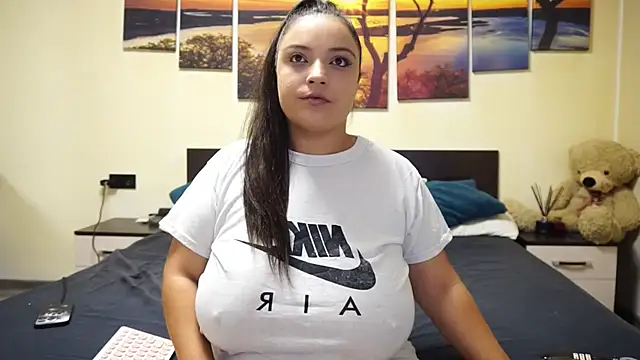 adelline online show from 10-22-25, 08:52