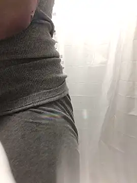 Snapshot of 69RIPsta69 chatting on 02-20-25, 12:30 69RIPsta69 online show from 02-20-25, 12:30