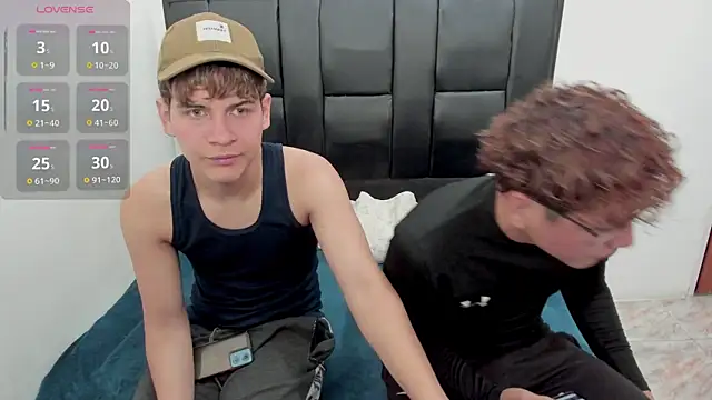 Snapshot of javieryalejandro chatting on 10-27-25, 02:54 javieryalejandro online show from 10-27-25, 02:54