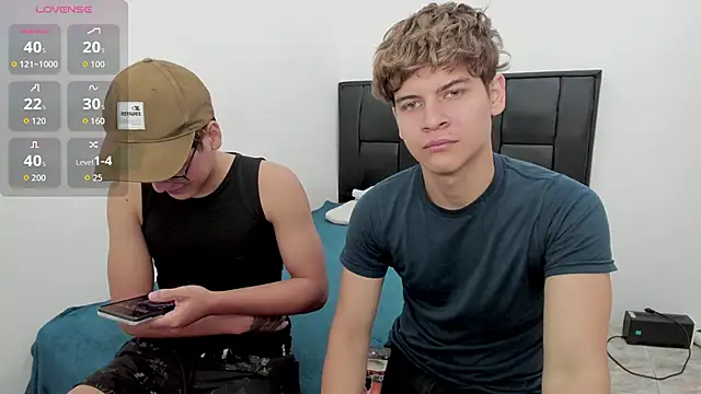 Snapshot of javieryalejandro chatting on 11-09-25, 02:37 javieryalejandro online show from 11-09-25, 02:37