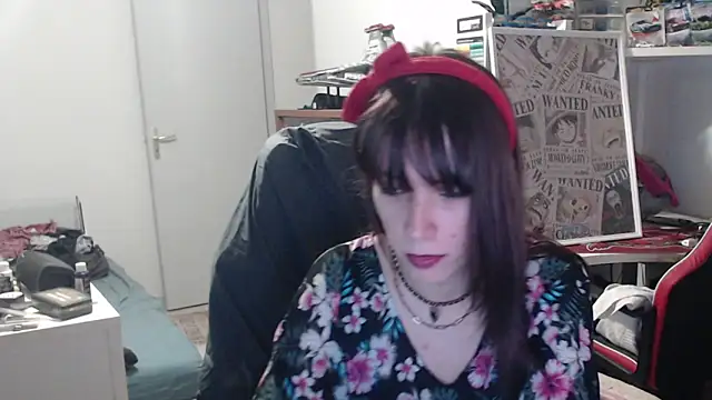 missthon0 online show from 02-01-26, 03:21