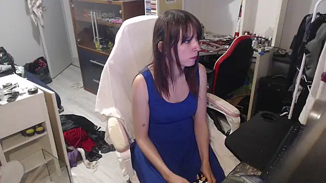 missthon0 online show from 04-01-26, 01:41