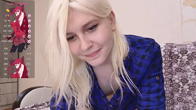 Evelyn rabbit online show from 01-30-25, 01:53