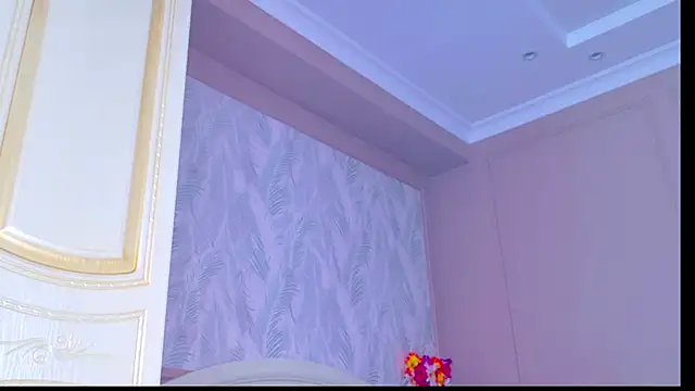 Snapshot of Evelyn_rabbit chatting on 06-08-26, 11:54 Evelyn rabbit online show from 06-08-26, 11:54