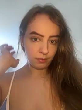eleonoree online show from 06-19-26, 03:38