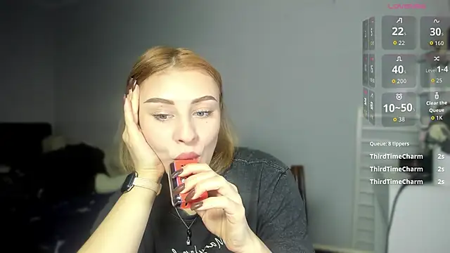 KindKristy online show from 11-25-25, 05:29