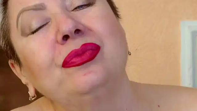 LadyPosh online show from 11-19-25, 09:37