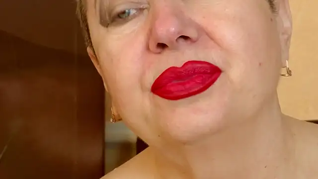 LadyPosh online show from 01-15-26, 08:45