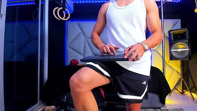 Aydenmiller96 online show from 05-16-26, 07:05
