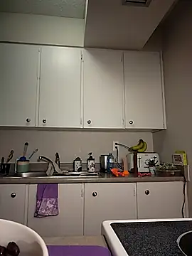 LucidLucy online show from 03-17-25, 03:14