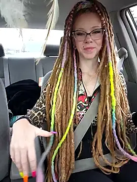 LucidLucy online show from 09-25-25, 02:54