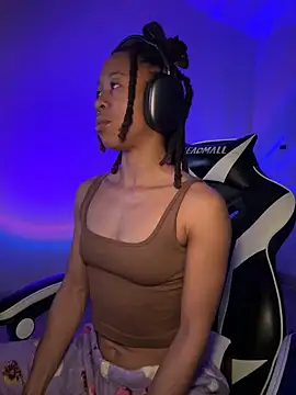 thebrattygoddess online show from 01-05-25, 06:02