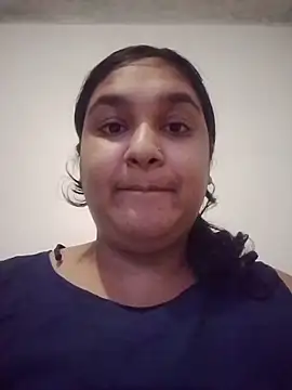 Snapshot of Indianbloom- chatting on 12-22-25, 03:09 Indianbloom- online show from 12-22-25, 03:09