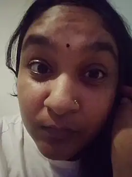 Snapshot of Indianbloom- chatting on 02-10-26, 02:21 Indianbloom- online show from 02-10-26, 02:21