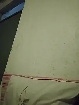 Snapshot of Indianbloom- chatting on 03-23-26, 08:35 Indianbloom- online show from 03-23-26, 08:35