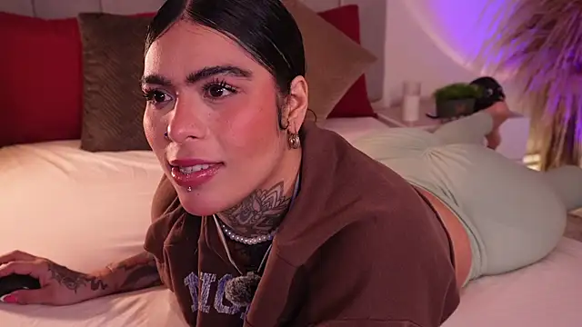 curvyliciousss online show from 09-29-25, 04:34