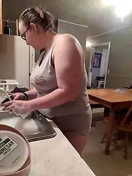 Snapshot of ZeTurtleMaster chatting on 01-12-25, 12:07 ZeTurtleMaster online show from 01-12-25, 12:07