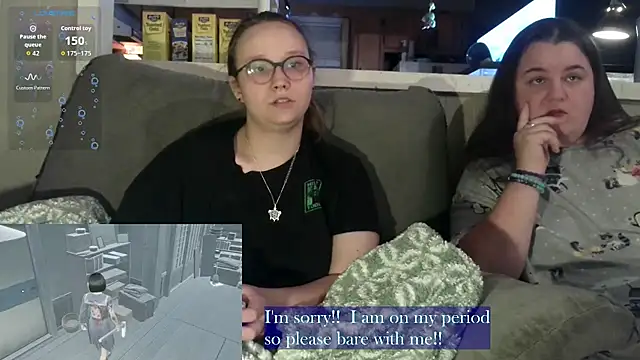 Snapshot of ZeTurtleMaster chatting on 10-23-25, 11:35 ZeTurtleMaster online show from 10-23-25, 11:35