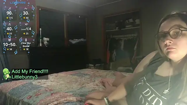 Snapshot of ZeTurtleMaster chatting on 11-01-25, 01:18 ZeTurtleMaster online show from 11-01-25, 01:18