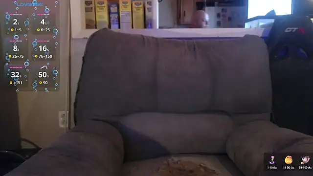 Snapshot of ZeTurtleMaster chatting on 11-04-25, 02:54 ZeTurtleMaster online show from 11-04-25, 02:54