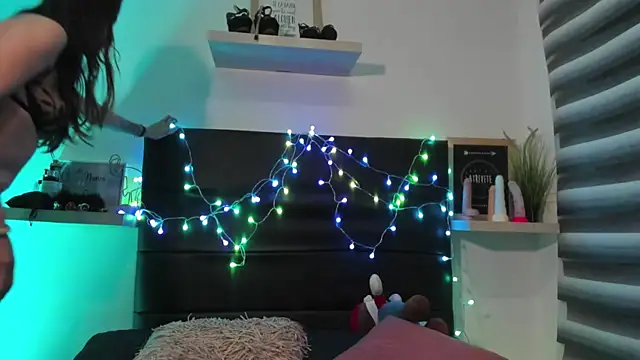 Snapshot of GABY_DAVIS chatting on 12-21-24, 04:41 GABY DAVIS online show from 12-21-24, 04:41