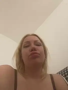 SofiaJoy online show from 05-04-26, 12:45