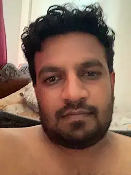 Snapshot of Rocky_1907 chatting on 06-26-26, 05:56 Rocky 1907 online show from 06-26-26, 05:56