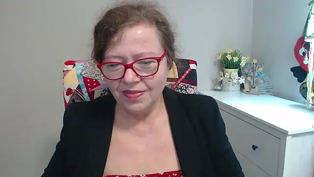 Snapshot of Adelewildx chatting on 02-06-25, 07:35 Adelewildx online show from 02-06-25, 07:35