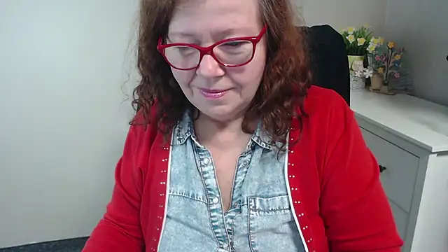 Snapshot of Adelewildx chatting on 02-12-25, 07:34 Adelewildx online show from 02-12-25, 07:34