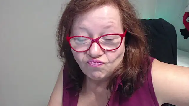 Snapshot of Adelewildx chatting on 03-10-25, 10:48 Adelewildx online show from 03-10-25, 10:48