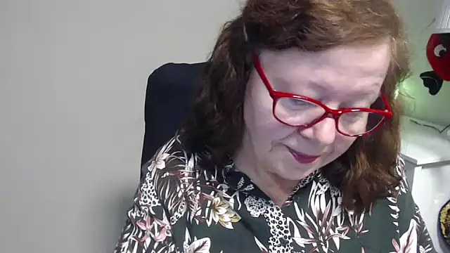 Snapshot of Adelewildx chatting on 03-20-25, 05:02 Adelewildx online show from 03-20-25, 05:02