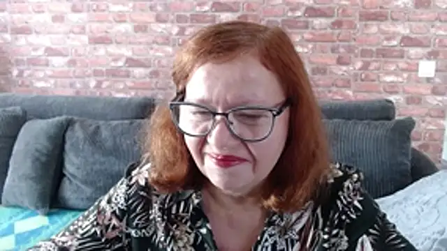 Snapshot of Adelewildx chatting on 10-10-25, 11:09 Adelewildx online show from 10-10-25, 11:09