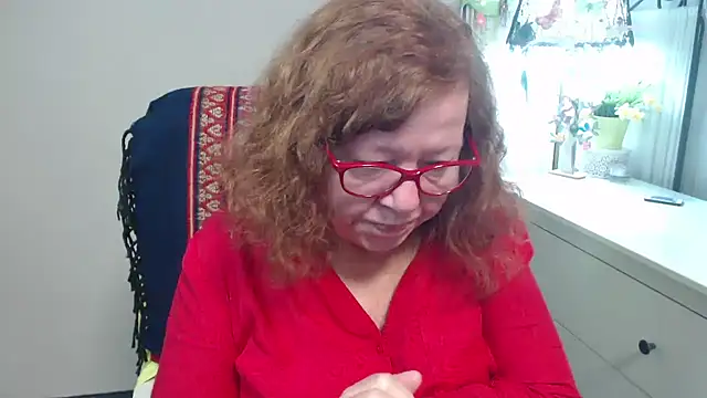 Snapshot of Adelewildx chatting on 10-15-25, 03:17 Adelewildx online show from 10-15-25, 03:17