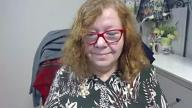 Snapshot of Adelewildx chatting on 11-04-25, 04:11 Adelewildx online show from 11-04-25, 04:11