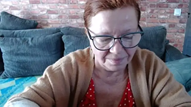 Snapshot of Adelewildx chatting on 11-22-25, 11:31 Adelewildx online show from 11-22-25, 11:31