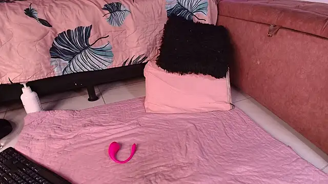 emyli sw  online show from 01-08-25, 09:10