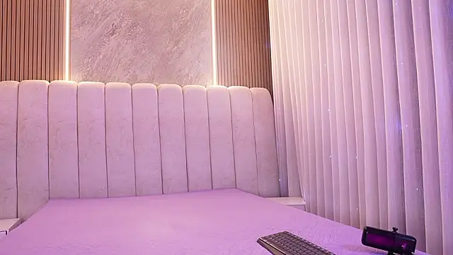 emyli sw  online show from 03-13-26, 03:24